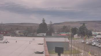 Weather camera view of Bridgeport High School.