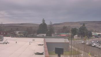 Weather camera view of Bridgeport High School.