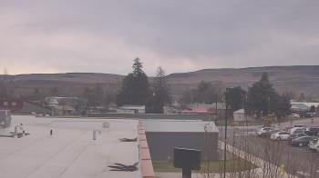 Weather camera view of Bridgeport High School.