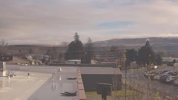 Weather camera view of Bridgeport High School.