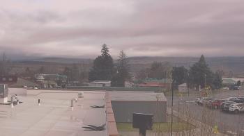 Weather camera view of Bridgeport High School.
