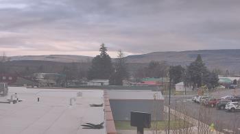 Weather camera view of Bridgeport High School.