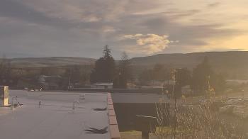 Weather camera view of Bridgeport High School.