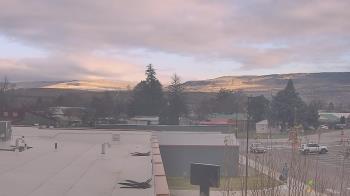 Weather camera view of Bridgeport High School.