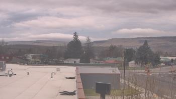 Weather camera view of Bridgeport High School.