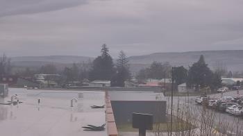 Weather camera view of Bridgeport High School.