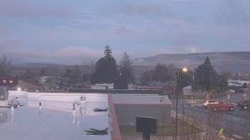 Weather camera view of Bridgeport High School.