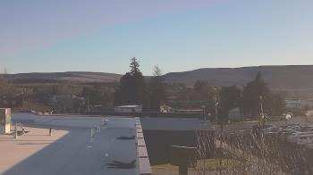 Weather camera view of Bridgeport High School.