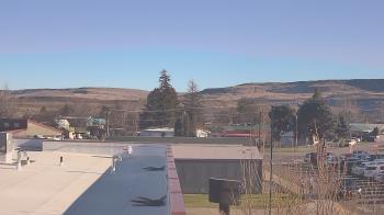 Weather camera view of Bridgeport High School.