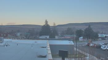 Weather camera view of Bridgeport High School.