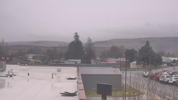 Weather camera view of Bridgeport High School.