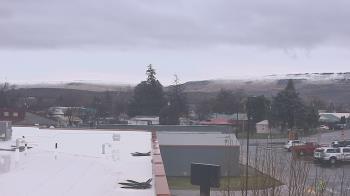 Weather camera view of Bridgeport High School.