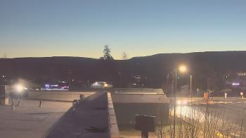 Weather camera view of Bridgeport High School.