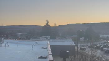 Weather camera view of Bridgeport High School.