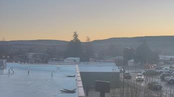 Weather camera view of Bridgeport High School.