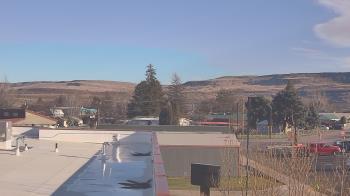 Weather camera view of Bridgeport High School.