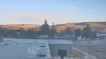 Weather camera view of Bridgeport High School.