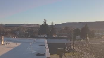 Weather camera view of Bridgeport High School.