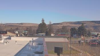Weather camera view of Bridgeport High School.