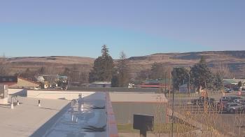 Weather camera view of Bridgeport High School.