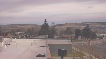 Weather camera view of Bridgeport High School.