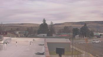 Weather camera view of Bridgeport High School.