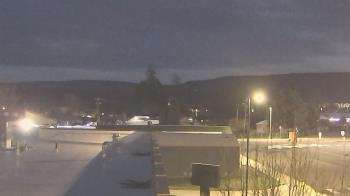 Weather camera view of Bridgeport High School.