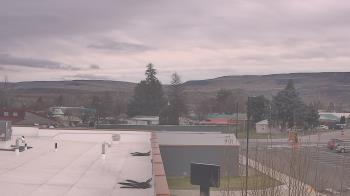 Weather camera view of Bridgeport High School.