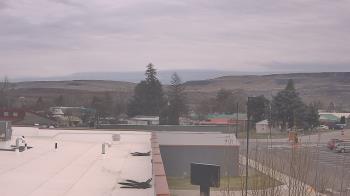 Weather camera view of Bridgeport High School.