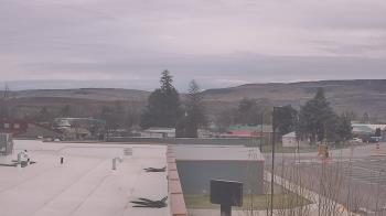 Weather camera view of Bridgeport High School.