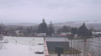 Weather camera view of Bridgeport High School.
