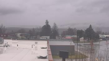 Weather camera view of Bridgeport High School.