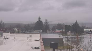 Weather camera view of Bridgeport High School.