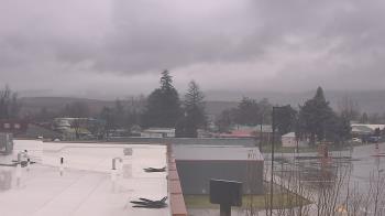 Weather camera view of Bridgeport High School.