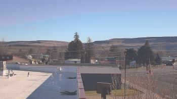 Weather camera view of Bridgeport High School.