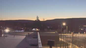 Weather camera view of Bridgeport High School.