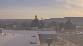 Weather camera view of Bridgeport High School.