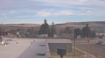 Weather camera view of Bridgeport High School.