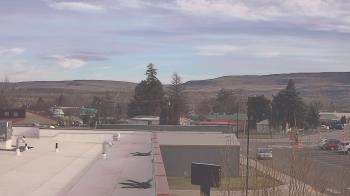 Weather camera view of Bridgeport High School.