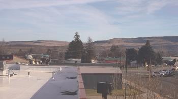 Weather camera view of Bridgeport High School.