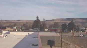 Weather camera view of Bridgeport High School.