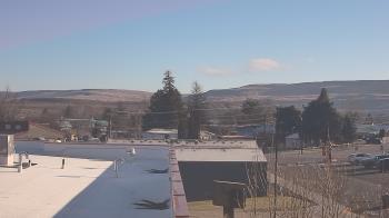 Weather camera view of Bridgeport High School.