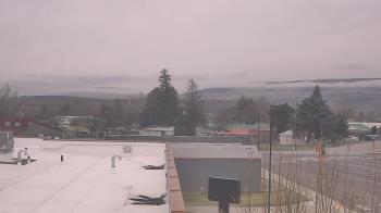 Weather camera view of Bridgeport High School.