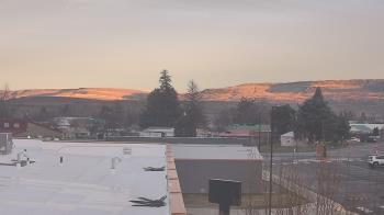 Weather camera view of Bridgeport High School.