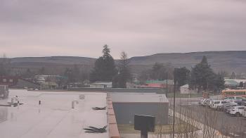 Weather camera view of Bridgeport High School.