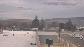 Weather camera view of Bridgeport High School.