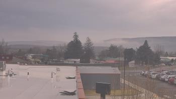 Weather camera view of Bridgeport High School.