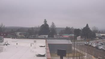 Weather camera view of Bridgeport High School.