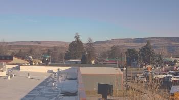 Weather camera view of Bridgeport High School.