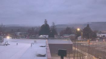 Weather camera view of Bridgeport High School.